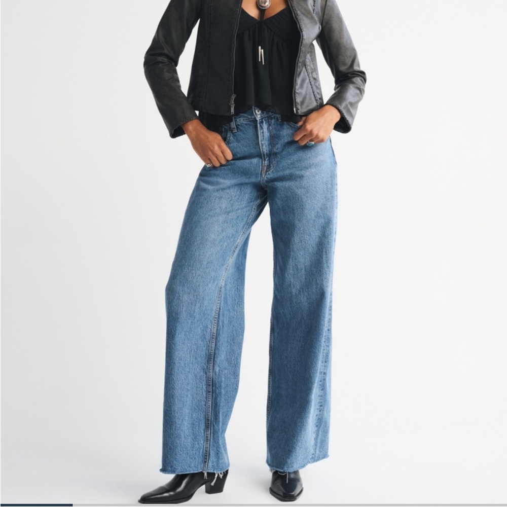 Abercrombie & Fitch Light Blue Curve Love Jeans